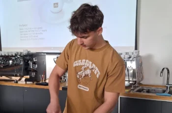 Jeden den v roli baristy